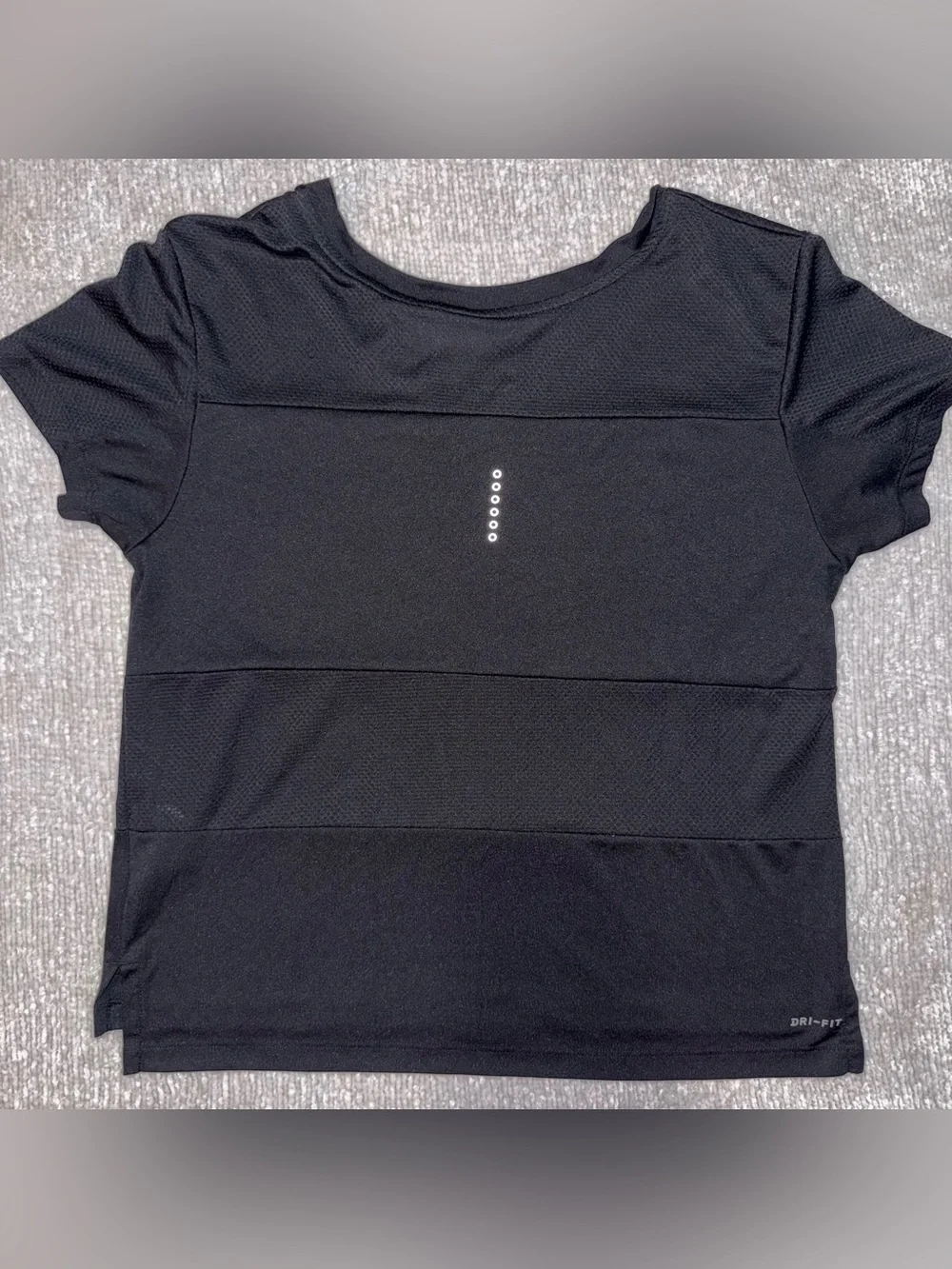 Nike Women’s Black Dri-FIT Short Sleeve Training Top Size Small
